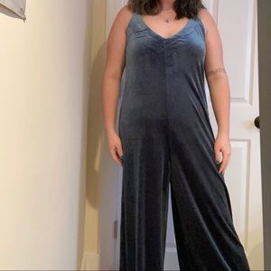 natural life velvet jumpsuit